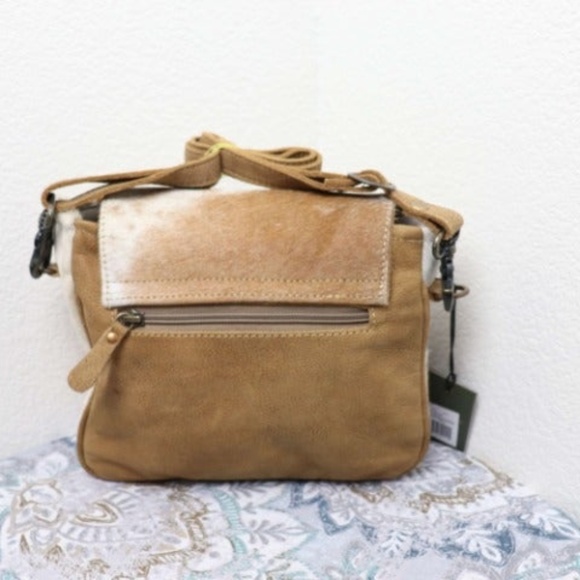 🆕 Myra Bag 5SIDE HAIRON Small Crossbody Bag - Picture 3 of 8